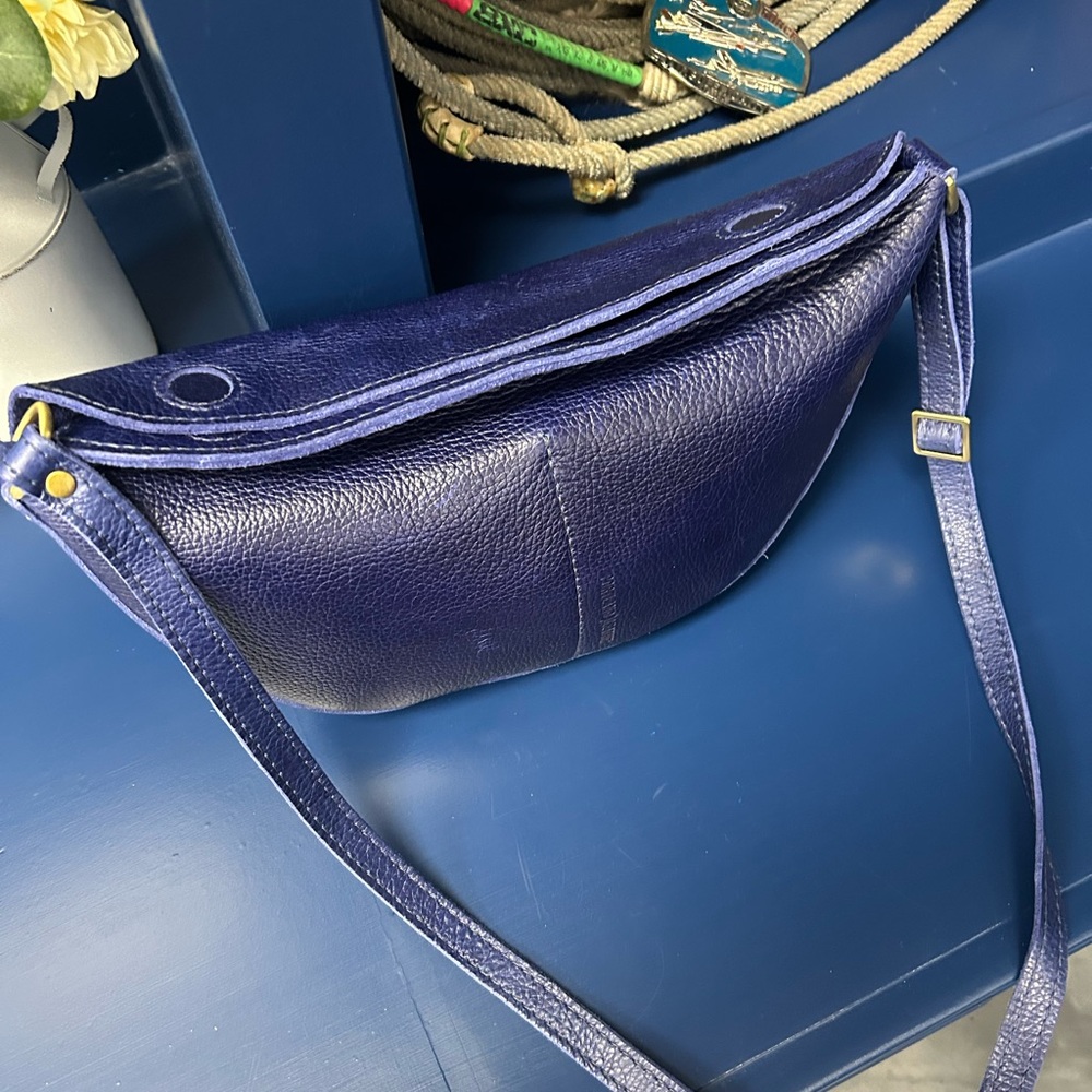 Large Portland Leather Koala sling bag -Cobalt